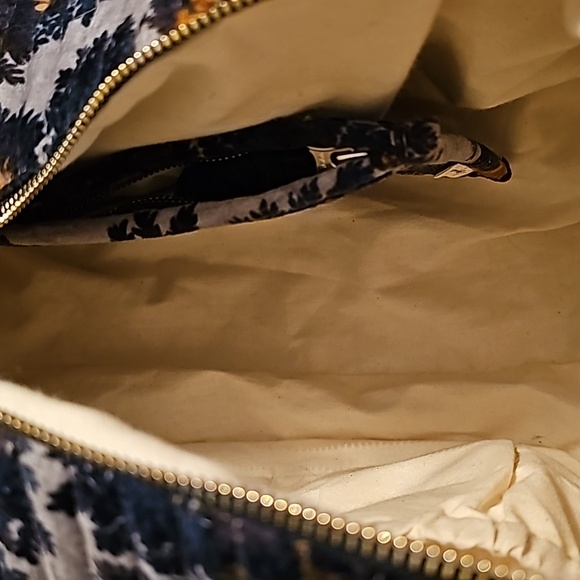 Sezane Inoui Travel Bowling Bag with Cosemtic and Toiletry Bag Blue Gold Gray - Picture 7 of 8